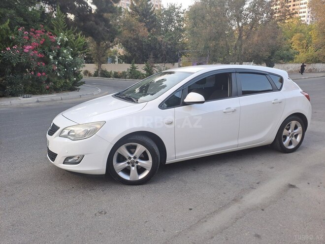 Opel Astra 2011, 247,692 km - 1.3 l - Bakı