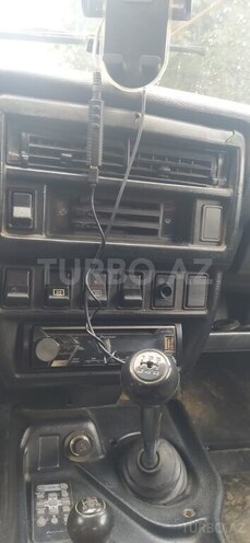 LADA (VAZ) Niva 2003, 181,588 km - 1.7 л - Astara