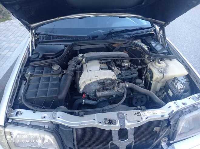 Mercedes C 180 1997, 275,633 km - 1.8 l - Bakı