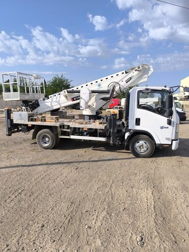 Isuzu  2024, 4,500 km - 2.5 l - Gəncə