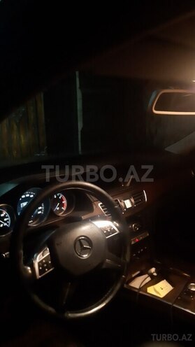 Mercedes E 200 2013, 270,000 km - 2.1 l - Bərdə