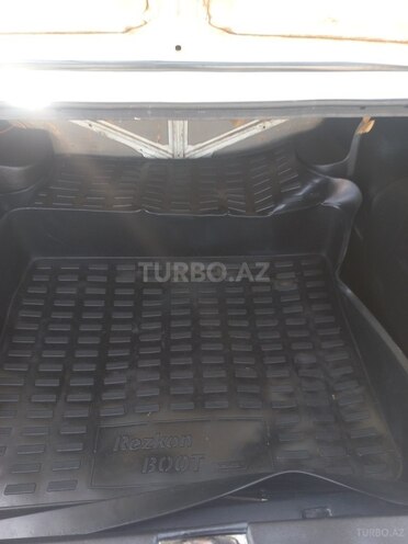 LADA (VAZ) 2106 2001, 20,000 km - 1.6 l - Şirvan