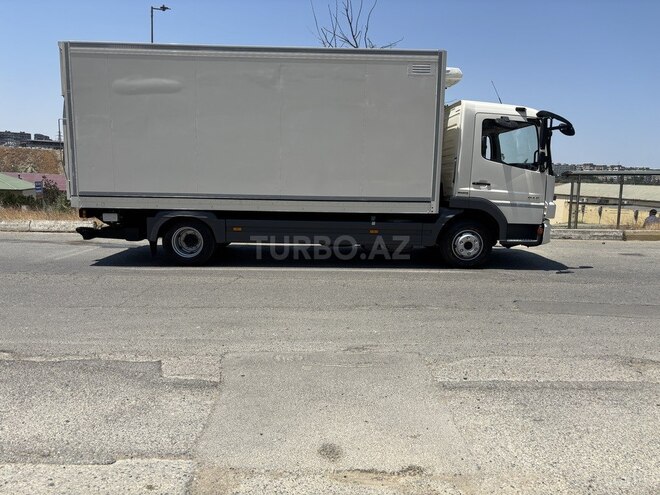 Mercedes Atego 816 2009, 302,965 km - 4.3 l - Bakı