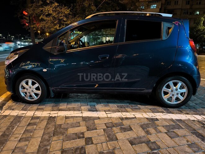 Chevrolet Spark 2023, 25,100 km - 1.3 л - Bakı