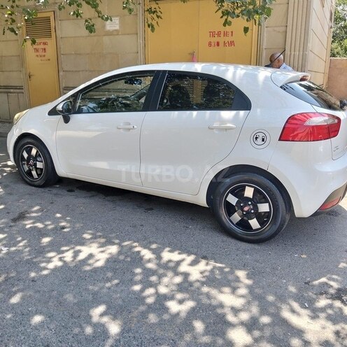 Kia Rio 2012, 295,000 km - 1.1 l - Bakı