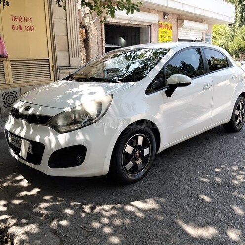 Kia Rio 2012, 295,000 km - 1.1 l - Bakı