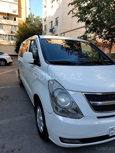 Hyundai H-1 2011, 385,700 km - 2.5 l - Bakı