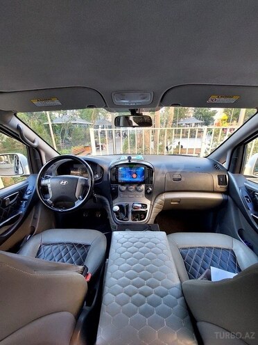 Hyundai H-1 2011, 385,700 km - 2.5 l - Bakı