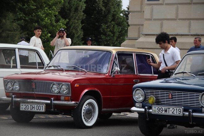 LADA (VAZ) 2103 1977, 100,000 km - 1.3 l - Gəncə