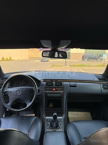 Mercedes E 200 2002, 240,000 km - 2.0 л - Bakı