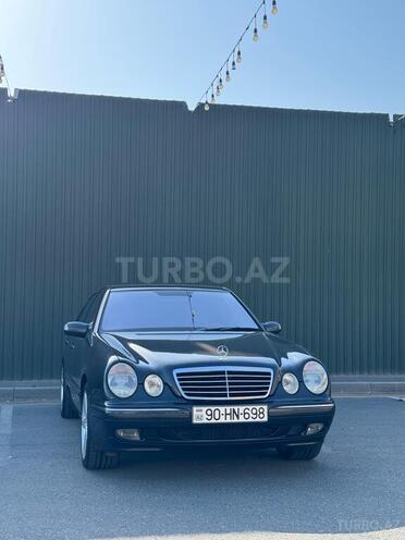 Mercedes E 200 2002, 240,000 km - 2.0 л - Bakı