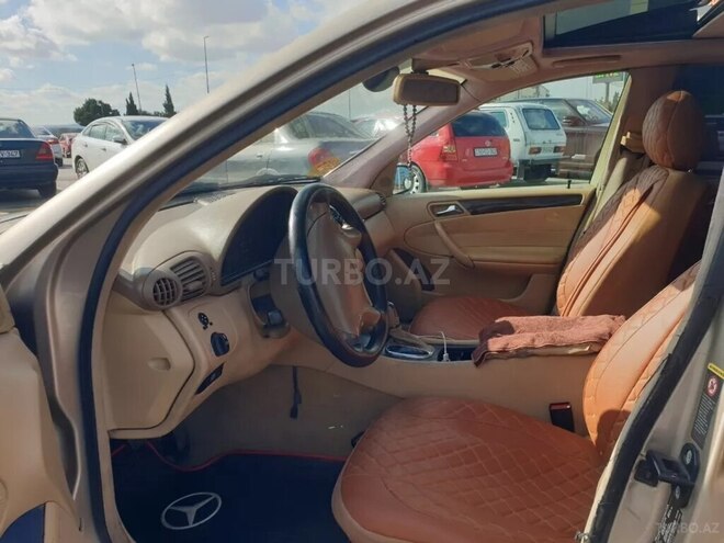 Mercedes C 240 2001, 30,030 km - 2.6 л - Bakı