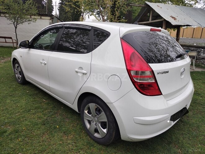 Hyundai i30 2009, 298,000 km - 1.4 l - Zaqatala