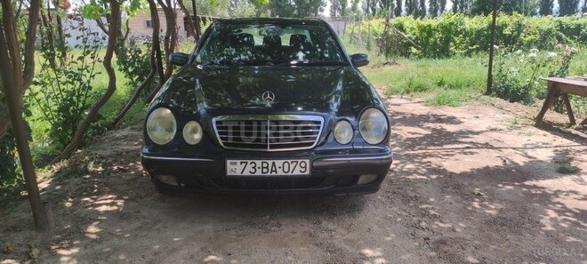 Mercedes E 270 2001, 500,000 km - 2.7 l - Naxçıvan