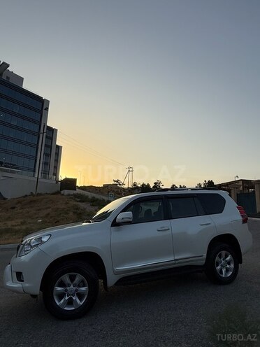 Toyota Land Cruiser Prado 2010, 183,000 km - 2.7 л - Bakı