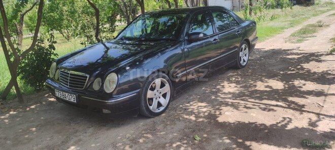 Mercedes E 270 2001, 500,000 km - 2.7 l - Naxçıvan
