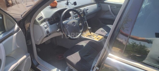 Mercedes E 270 2001, 500,000 km - 2.7 l - Naxçıvan