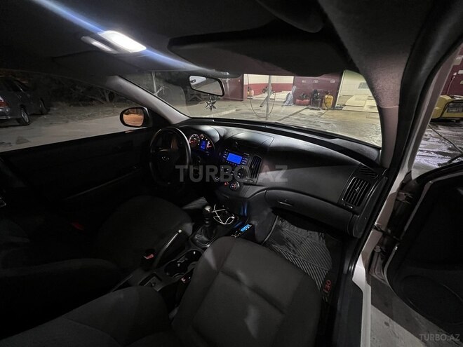 Hyundai i30 2007, 226,000 km - 1.6 л - Şirvan
