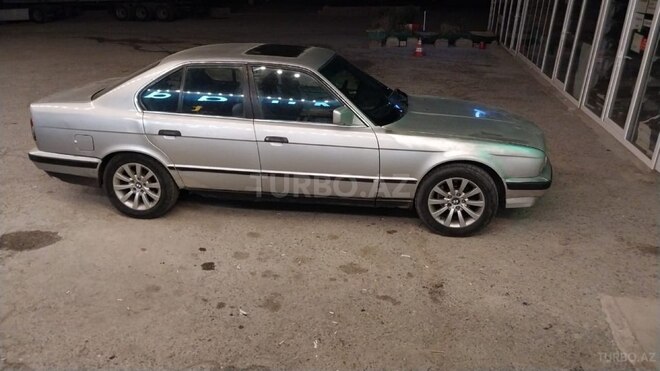 BMW 525 1992, 350,000 km - 2.5 l - Bakı