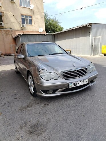 Mercedes C 230 2005, 220,000 km - 2.5 l - Sumqayıt