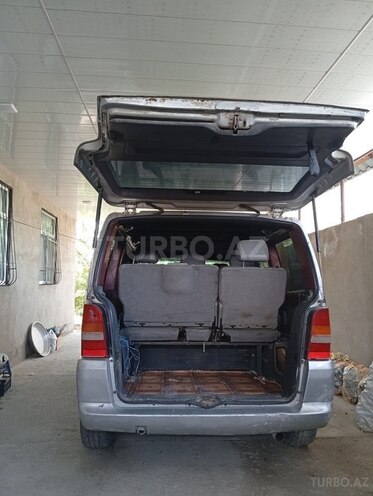 Mercedes Vito 113 2001, 454,685 km - 2.3 l - Xaçmaz