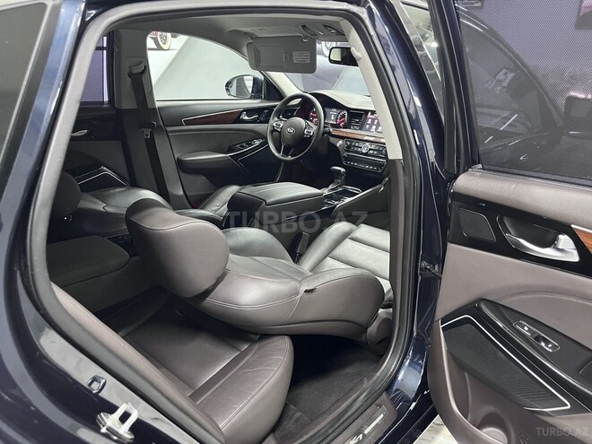 Kia K7-31