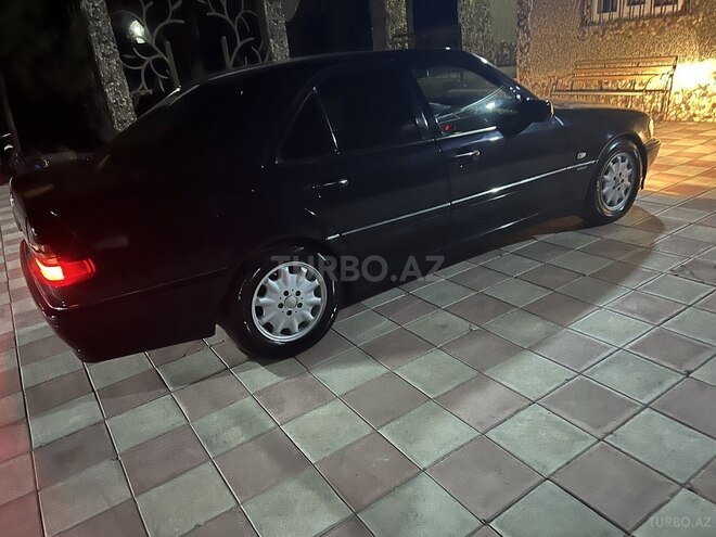 Mercedes C 230 1998, 435,239 km - 2.3 л - İmişli