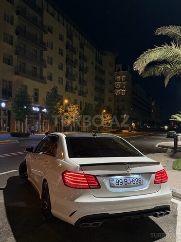 Mercedes E 220 d 2015, 228,000 km - 2.0 l - Bakı