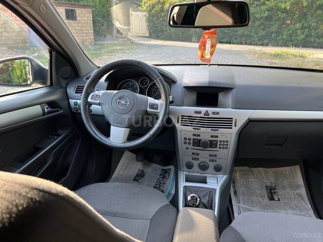Opel Astra 2009, 266,000 km - 1.3 l - Cəlilabad
