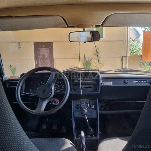 LADA (VAZ) 2107 2006, 200,000 km - 1.6 l - Salyan