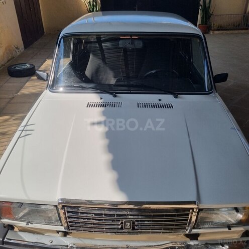 LADA (VAZ) 2107 2006, 200,000 km - 1.6 l - Salyan