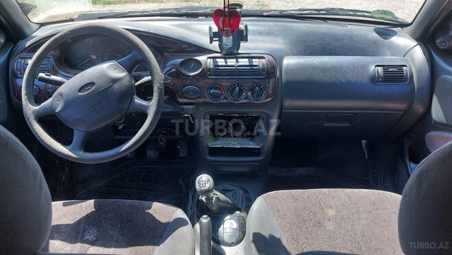 Ford Escort 1997, 250,000 km - 1.6 l - Xaçmaz