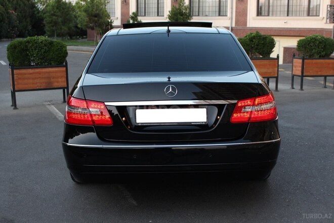 Mercedes E 220 d 2010, 267,000 km - 2.1 l - Bakı