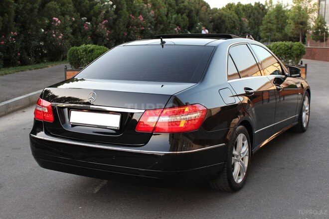 Mercedes E 220 d 2010, 267,000 km - 2.1 l - Bakı