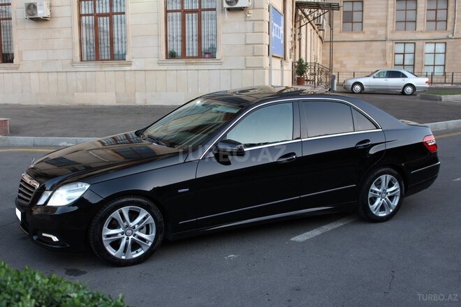 Mercedes E 220 d 2010, 267,000 km - 2.1 l - Bakı
