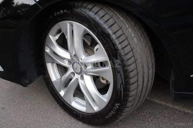 Mercedes E 220 d 2010, 267,000 km - 2.1 l - Bakı