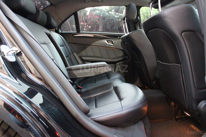 Mercedes E 220 d 2010, 267,000 km - 2.1 l - Bakı