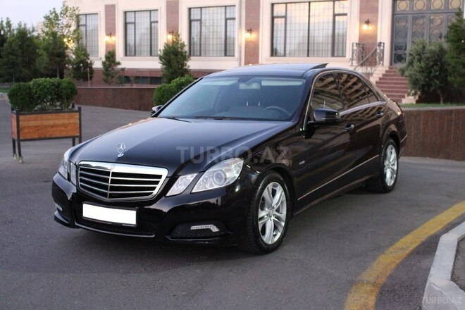 Mercedes E 220 d 2010, 267,000 km - 2.1 l - Bakı