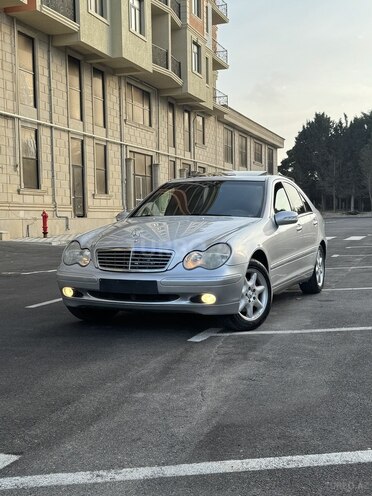 Mercedes C 240 2000, 299,319 km - 2.6 l - Sumqayıt