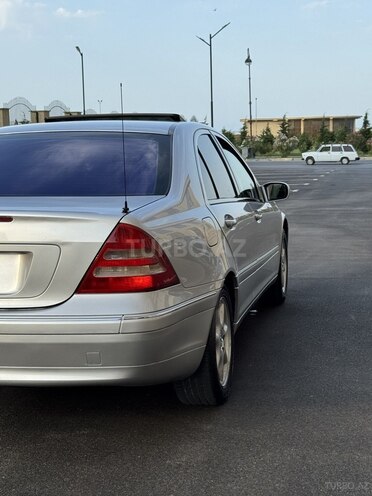 Mercedes C 240 2000, 299,319 km - 2.6 l - Sumqayıt