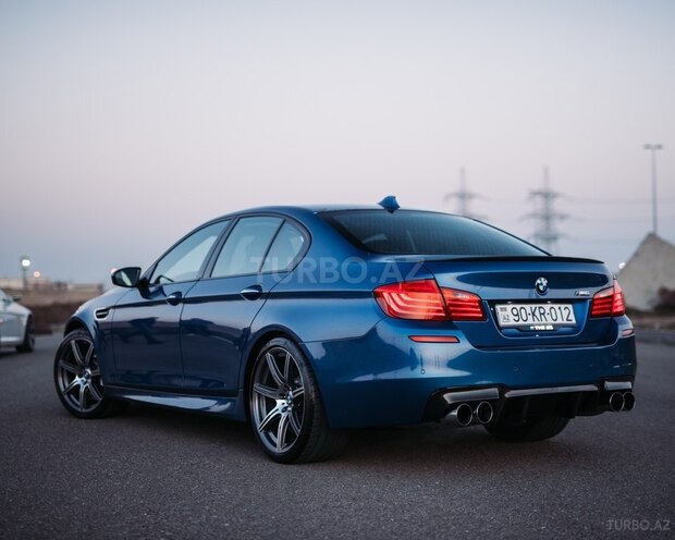 BMW M5 2012, 158,000 km - 4.4 l - Bakı