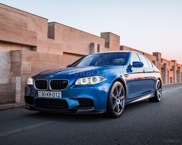 BMW M5 2012, 158,000 km - 4.4 l - Bakı