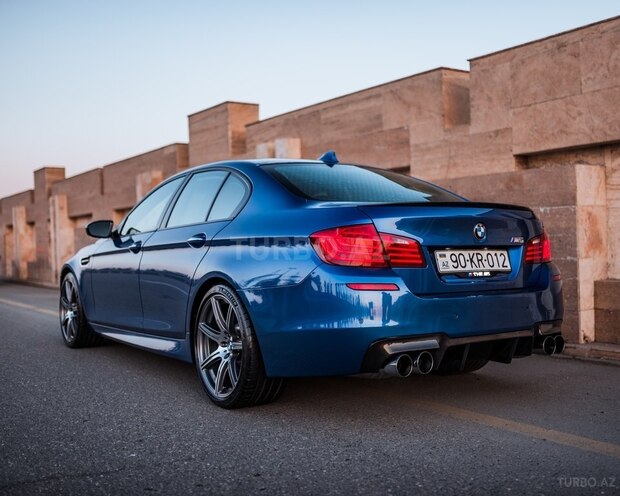 BMW M5 2012, 158,000 km - 4.4 l - Bakı