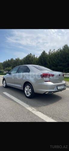Volkswagen Polo 2021, 63,000 km - 1.6 л - Bakı