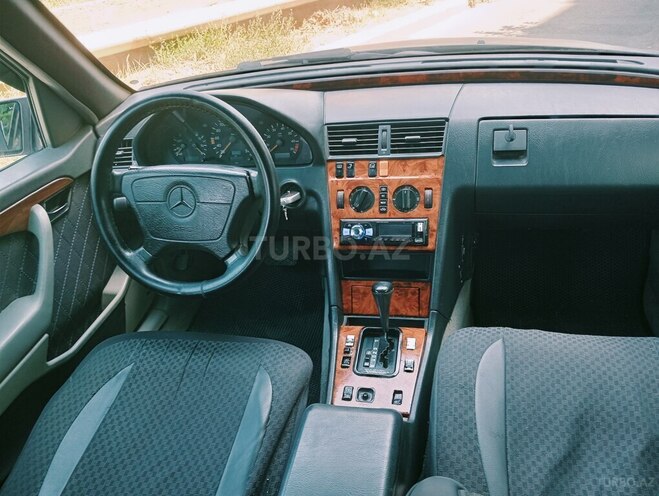 Mercedes C 220 1993, 495,000 km - 2.2 l - Bakı