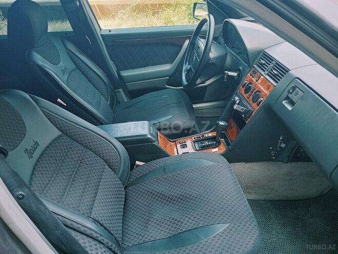 Mercedes C 220 1993, 495,000 km - 2.2 l - Bakı