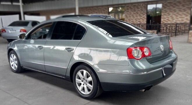 Volkswagen Passat 2006, 195,200 km - 2.0 l - Gəncə