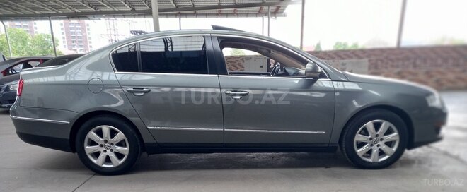 Volkswagen Passat 2006, 195,200 km - 2.0 l - Gəncə