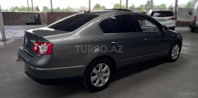 Volkswagen Passat 2006, 195,200 km - 2.0 l - Gəncə