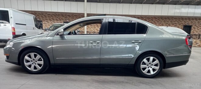 Volkswagen Passat 2006, 195,200 km - 2.0 l - Gəncə